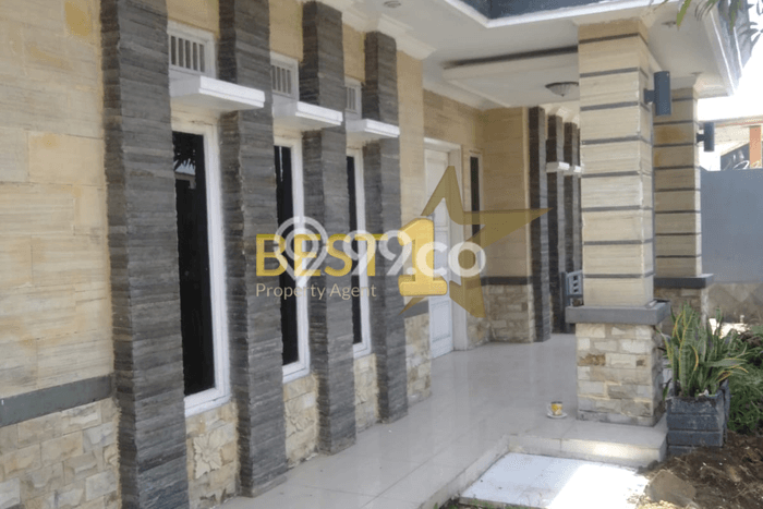 Rumah Modern Cantik 5 Kamar Bisa Langsung Pindah di Baleendah Rumah Modern Cantik 5 Kamar Bisa Langsung Pindah di Baleendah