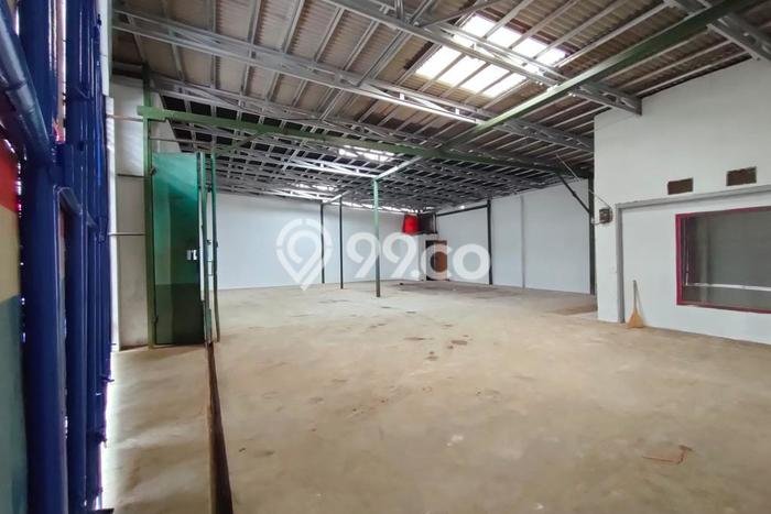 Area Strategis! Disewakan Gudang Lokasi Babakan Ciparay, Bandung Cocok untuk Bisnis Area Strategis! Disewakan Gudang Lokasi Babakan Ciparay, Bandung Cocok untuk Bisnis
