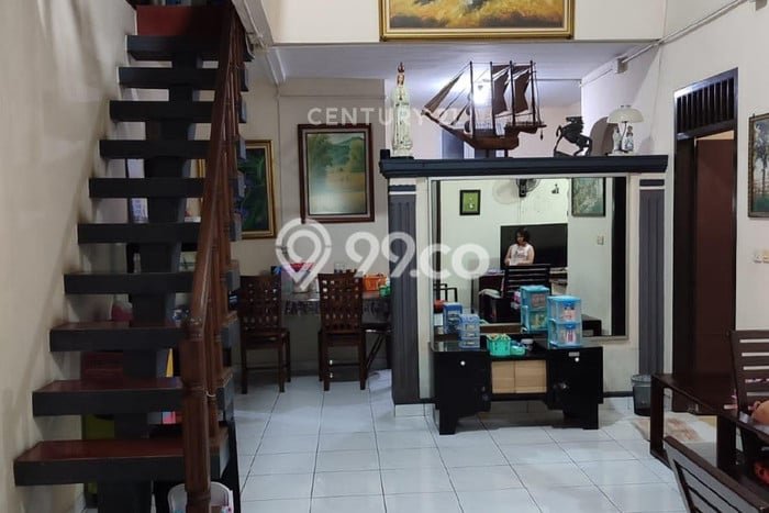 Rumah Luas Asri 4 KT Siap Pakai di Tanah Sareal Bogor Rumah Luas Asri 4 KT Siap Pakai di Tanah Sareal Bogor