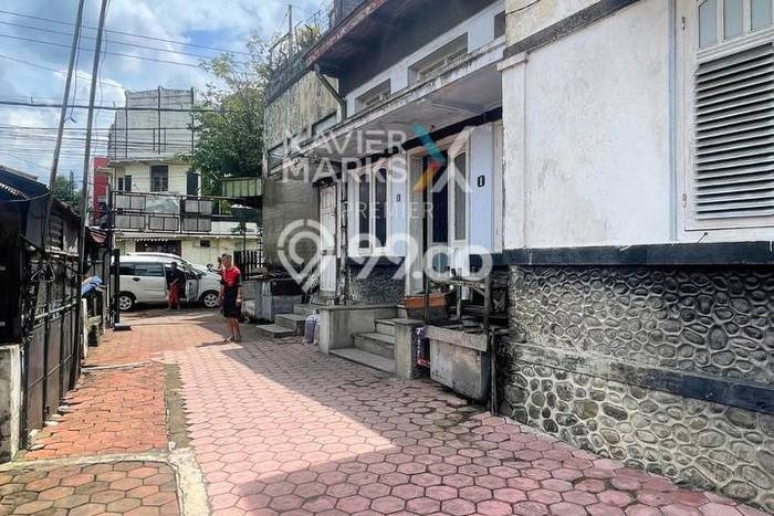 For Sale! Luxury House LT 732m2 Desain Elegan di Jodipan For Sale! Luxury House LT 732m2 Desain Elegan di Jodipan