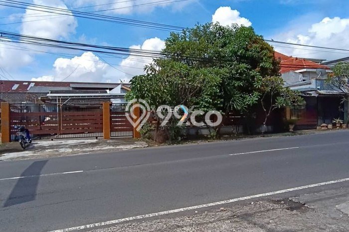 Kost Dijual Lokasi Singosari, Malang, Spesifikasi 18 Kamar Tidur dan Luas 500m2 Kost Dijual Lokasi Singosari, Malang, Spesifikasi 18 Kamar Tidur dan Luas 500m2