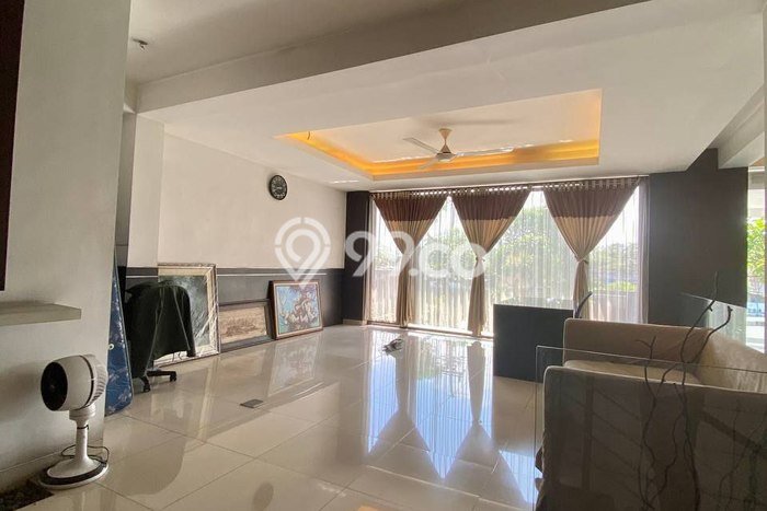 Gudang Dijual di Singosari LT 1487m2, LB 1980m2 untuk Investasi Gudang Dijual di Singosari LT 1487m2, LB 1980m2 untuk Investasi