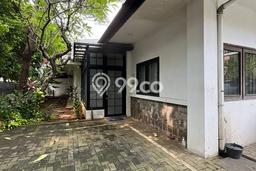 Rumah Eksklusif Dijual LT 588m2 di Kebayoran Baru, Jakarta Selatan Rumah Eksklusif Dijual LT 588m2 di Kebayoran Baru, Jakarta Selatan