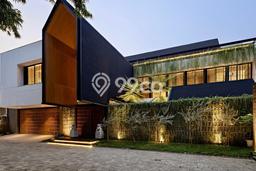 Hunian Mewah Siap Huni LT 700m2 di Kebayoran Baru, Jakarta Selatan Hunian Mewah Siap Huni LT 700m2 di Kebayoran Baru, Jakarta Selatan