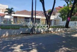Rumah Eksklusif Dijual LT 835m2 di Sukasari, Bandung Rumah Eksklusif Dijual LT 835m2 di Sukasari, Bandung