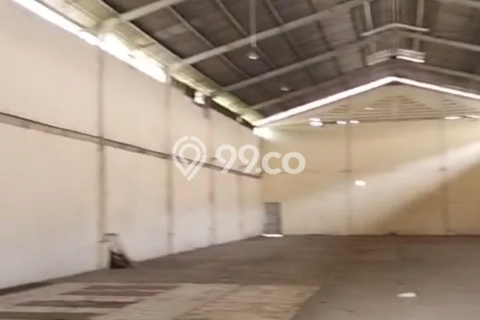 Area Strategis! Disewakan Gudang Lokasi Benda, Tangerang Cocok untuk Bisnis Area Strategis! Disewakan Gudang Lokasi Benda, Tangerang Cocok untuk Bisnis