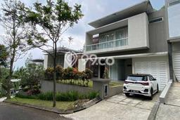 SEGERA MILIKI! Rumah di Coblong, Bandung, Luas 264m2m² LB 221m2m² SEGERA MILIKI! Rumah di Coblong, Bandung, Luas 264m2m² LB 221m2m²