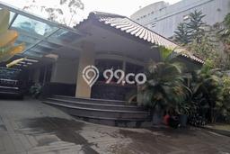 HOT LISTING! Rumah Nyaman area Coblong, LT 680m2m² LB 450m2m² HOT LISTING! Rumah Nyaman area Coblong, LT 680m2m² LB 450m2m²