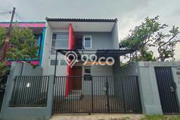 Jarang Ada! Rumah Sewa 5 Kamar Nyaman Siap Huni Geger Kalong Jarang Ada! Rumah Sewa 5 Kamar Nyaman Siap Huni Geger Kalong
