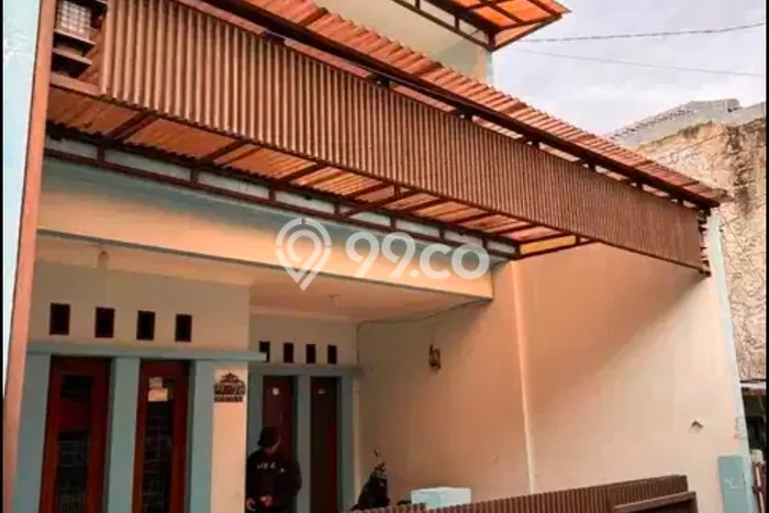 Disewakan! Rumah 4 Kamar Tidur &
3 Kamar Mandi di Sarijadi, Bandung Disewakan! Rumah 4 Kamar Tidur &
3 Kamar Mandi di Sarijadi, Bandung