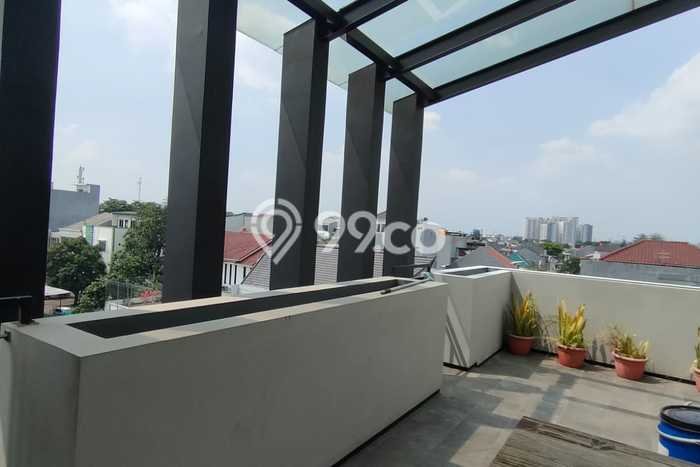 Dijual Rumah Premium dengan Fasilitas Sekitar Lengkap di Pulo Gadung, Jakarta Timur Dijual Rumah Premium dengan Fasilitas Sekitar Lengkap di Pulo Gadung, Jakarta Timur