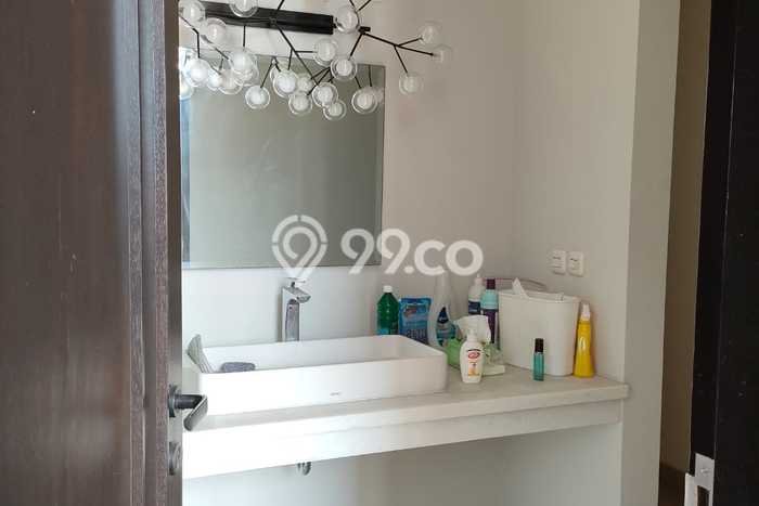 Dijual Rumah Premium dengan Fasilitas Sekitar Lengkap di Pulo Gadung, Jakarta Timur Dijual Rumah Premium dengan Fasilitas Sekitar Lengkap di Pulo Gadung, Jakarta Timur