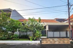 Dijual Cepat Rumah Strategis LT 284m2 LB 284m2 di Surabaya Cocok untuk Hunian Dijual Cepat Rumah Strategis LT 284m2 LB 284m2 di Surabaya Cocok untuk Hunian