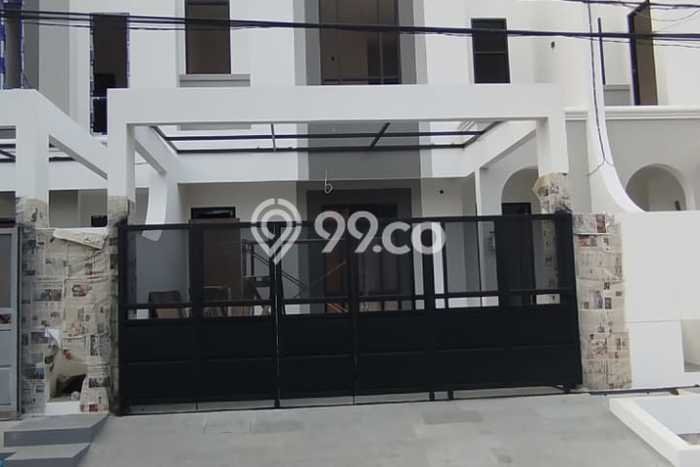 Rumah 5 KT 4 KM Lokasi Strategis di , Sidoarjo Rumah 5 KT 4 KM Lokasi Strategis di , Sidoarjo
