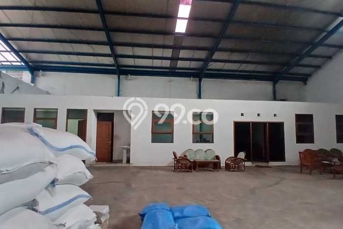 Gudang Dijual di Bandung LT 729m2 & LB 500m2 Lokasi Terbaik! Gudang Dijual di Bandung LT 729m2 & LB 500m2 Lokasi Terbaik!