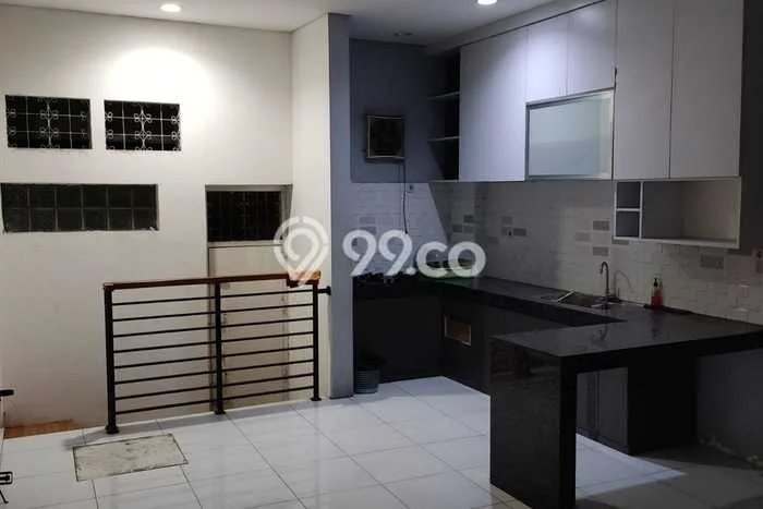 Ruko Bagus LT 80m2 LB 160m2 Dijual di Kiaracondong Bandung Ruko Bagus LT 80m2 LB 160m2 Dijual di Kiaracondong Bandung