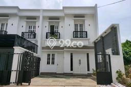 Siap Huni Rumah Mewah 3 Kamar di Duren Sawit Dekat ke Mana Saja Siap Huni Rumah Mewah 3 Kamar di Duren Sawit Dekat ke Mana Saja