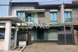 Jual Rumah Luas Megah Dengan View Eksklusif di Rawamangun, Jakarta Timur Jual Rumah Luas Megah Dengan View Eksklusif di Rawamangun, Jakarta Timur