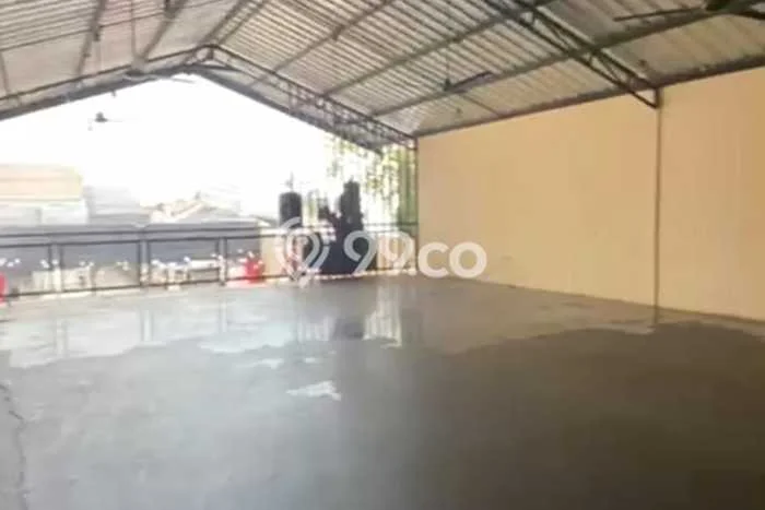 Disewakan Gudang Kawasan Pondok Gede, Luas 600m2m², Area Berkembang Disewakan Gudang Kawasan Pondok Gede, Luas 600m2m², Area Berkembang