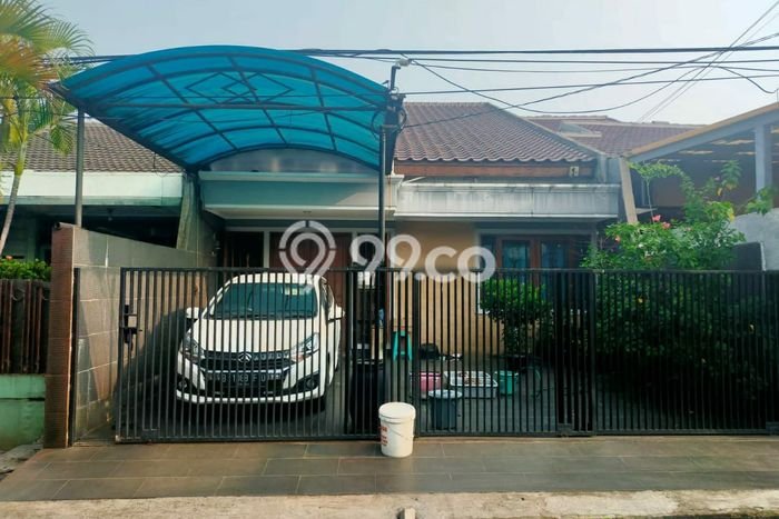 For Sale Rumah Mewah Exclusive di Kembangan, Jakarta Barat For Sale Rumah Mewah Exclusive di Kembangan, Jakarta Barat