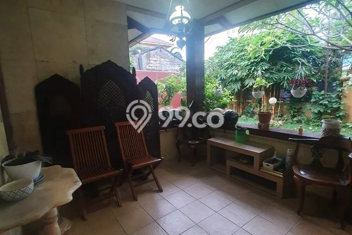 Rumah Elit Modern Tanpa Renovasi di Bintaro Jakarta Selatan Rumah Elit Modern Tanpa Renovasi di Bintaro Jakarta Selatan