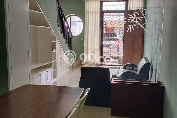 Sewa Rumah Murah di Green Lake City Jakarta Barat Punya 2 KT Sewa Rumah Murah di Green Lake City Jakarta Barat Punya 2 KT