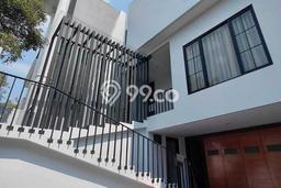 For Sale! Luxury House LT 150m2 Desain Modern di Veteran For Sale! Luxury House LT 150m2 Desain Modern di Veteran