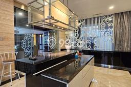 Rumah Luxury Modern Tanpa Renovasi di Simprug Jakarta Selatan Rumah Luxury Modern Tanpa Renovasi di Simprug Jakarta Selatan