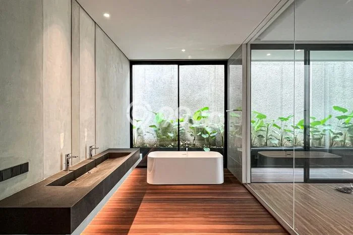 Rumah Kondisi Baik Disewakan di Ampera, Jakarta Selatan LT 1150m2, LB 700m2 Rumah Kondisi Baik Disewakan di Ampera, Jakarta Selatan LT 1150m2, LB 700m2