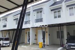 Rumah Strategis Modern Lb 72m2 di Ciputat, Tangerang Selatan Rumah Strategis Modern Lb 72m2 di Ciputat, Tangerang Selatan