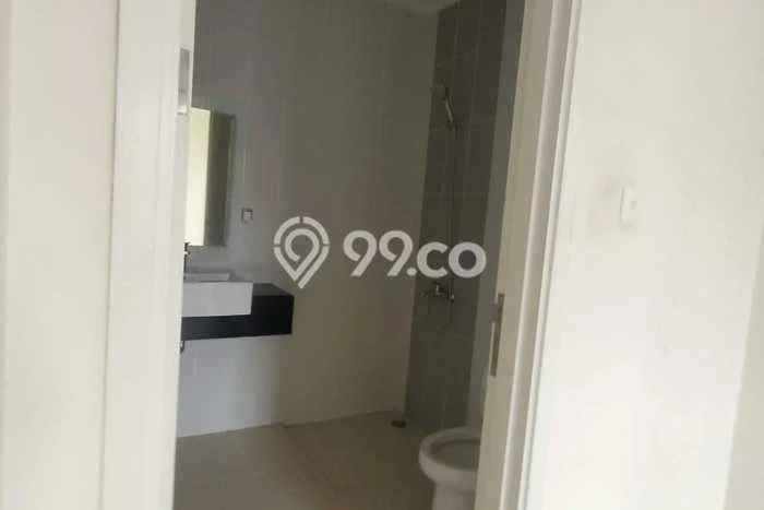 Disewakan Rumah Murah di Gading Serpong Tangerang Punya 3 Kamar Tidur Disewakan Rumah Murah di Gading Serpong Tangerang Punya 3 Kamar Tidur