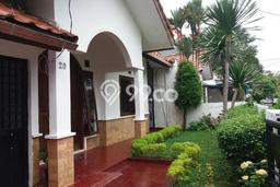 Rumah Luas Asri 3 KT Siap Huni di BSD Tangerang Rumah Luas Asri 3 KT Siap Huni di BSD Tangerang