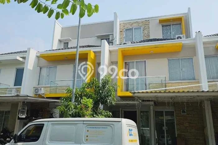 Lokasi strategis! Rumah siap pakai disewakan di Cipondoh LB 160m2 Lokasi strategis! Rumah siap pakai disewakan di Cipondoh LB 160m2