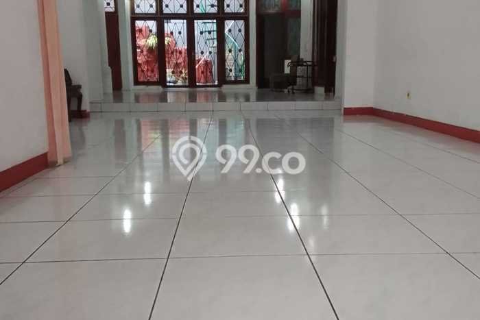 Jual Rumah Luas Megah Dengan View Eksklusif di Banjar Wijaya, Tangerang Jual Rumah Luas Megah Dengan View Eksklusif di Banjar Wijaya, Tangerang