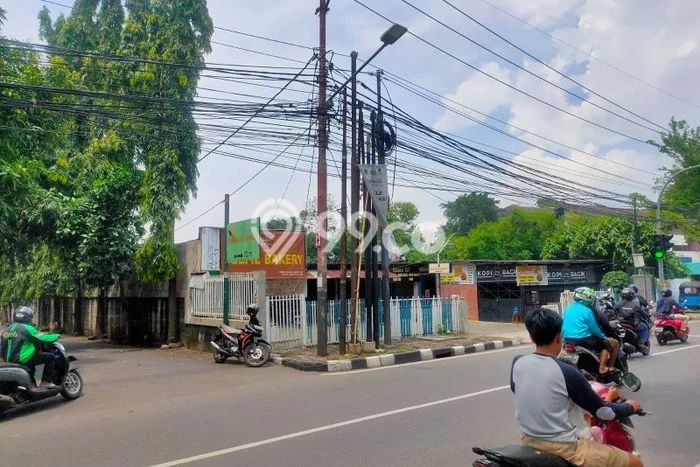 Tanah Komersial Dijual di Kebayoran Lama Jakarta Selatan 1312m2 Tanah Komersial Dijual di Kebayoran Lama Jakarta Selatan 1312m2