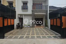 Jual Rumah Favorit Siap Huni LB 200m2 di Jagakarsa, Jakarta Selatan Jual Rumah Favorit Siap Huni LB 200m2 di Jagakarsa, Jakarta Selatan