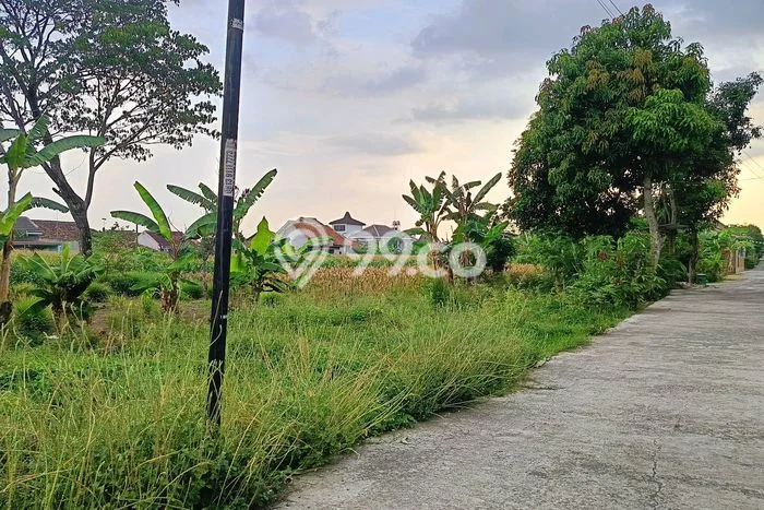 Tanah di Klaten Utara, Klaten Luas 200m2 Dijual Segera Tanah di Klaten Utara, Klaten Luas 200m2 Dijual Segera