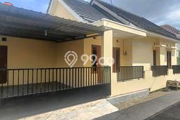 Jual Rumah Murah Meriah Klaten Selatan Punya 3 Kamar & LT 100m2 Jual Rumah Murah Meriah Klaten Selatan Punya 3 Kamar & LT 100m2