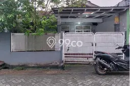 Rumah di Cipondoh, Luas 121m², Bangunan 100m² Rumah di Cipondoh, Luas 121m², Bangunan 100m²