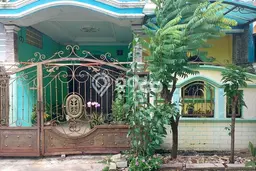 Rumah area Cipondoh, Tangerang, Luas 72m² Bangunan 110m² - JUAL CEPAT! Rumah area Cipondoh, Tangerang, Luas 72m² Bangunan 110m² - JUAL CEPAT!