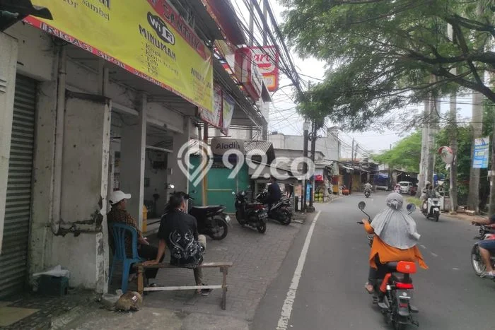 Ruko Dijual di Cipondoh Tangerang dengan Luas Bangunan 165m2 Ruko Dijual di Cipondoh Tangerang dengan Luas Bangunan 165m2
