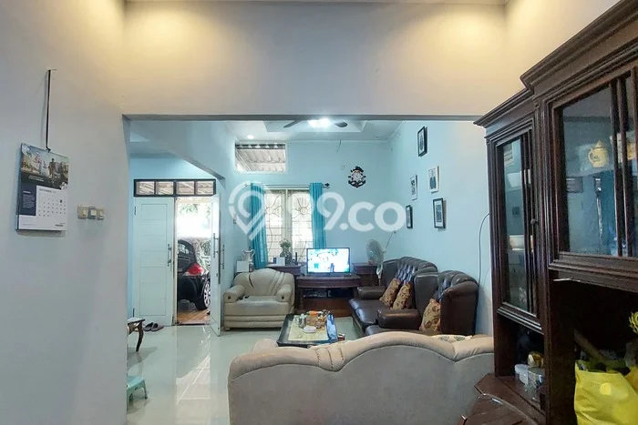 Hunian Cantik Modern Lb 175m2 di Cipondoh, Tangerang Hunian Cantik Modern Lb 175m2 di Cipondoh, Tangerang