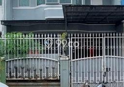 PENAWARAN TERBATAS! Rumah Berkualitas di Cipondoh, Luas 104m² Bangunan 200m² PENAWARAN TERBATAS! Rumah Berkualitas di Cipondoh, Luas 104m² Bangunan 200m²