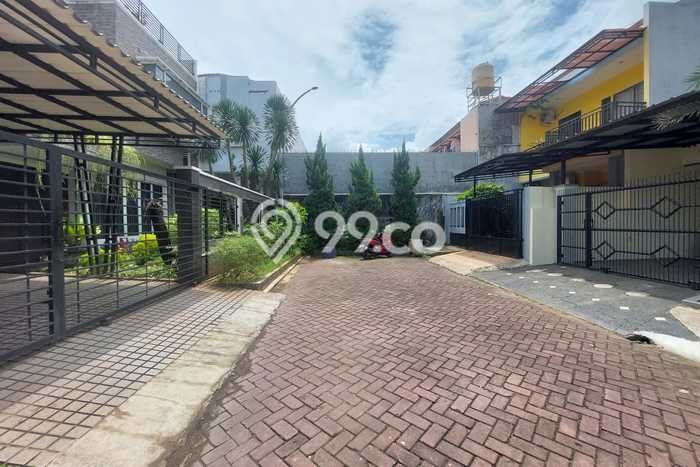 Rumah Modern Cantik 3 KT Bisa Langsung Pindah di Cipondoh Rumah Modern Cantik 3 KT Bisa Langsung Pindah di Cipondoh