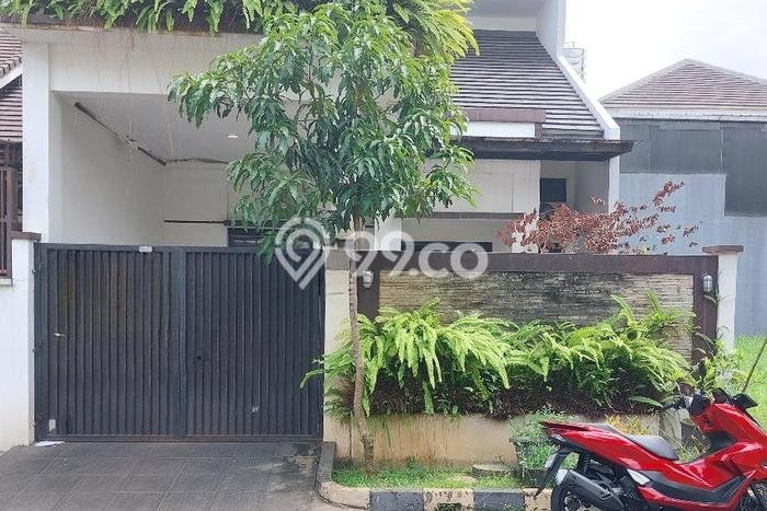 Rumah Strategis Modern Lb 135m2 di Cipondoh, Tangerang Rumah Strategis Modern Lb 135m2 di Cipondoh, Tangerang