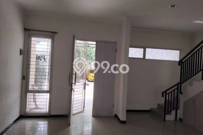 Rumah Modern Cantik 3 Kamar Siap Huni di Cipondoh Rumah Modern Cantik 3 Kamar Siap Huni di Cipondoh
