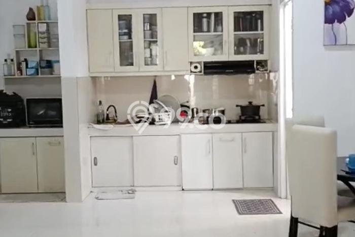Rumah Strategis Modern Lb 135m2 di Cipondoh, Tangerang Rumah Strategis Modern Lb 135m2 di Cipondoh, Tangerang
