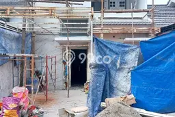 Rumah Terawat LT 70m² / LB 115m² di Kawasan Komersial Pinang, Tangerang Rumah Terawat LT 70m² / LB 115m² di Kawasan Komersial Pinang, Tangerang