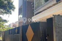 Dijual Rumah Premium dengan Fasilitas Sekitar Lengkap di Cipondoh, Tangerang Dijual Rumah Premium dengan Fasilitas Sekitar Lengkap di Cipondoh, Tangerang