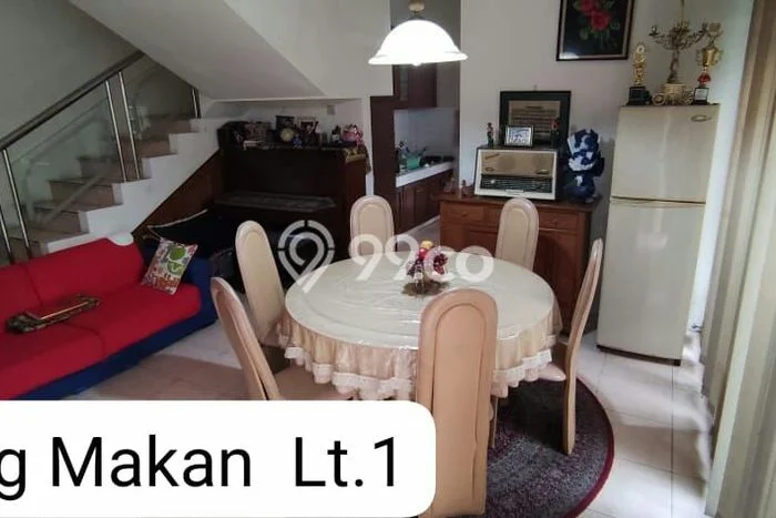 Rumah Luxury Modern Siap Huni di Setiabudi Bandung Rumah Luxury Modern Siap Huni di Setiabudi Bandung